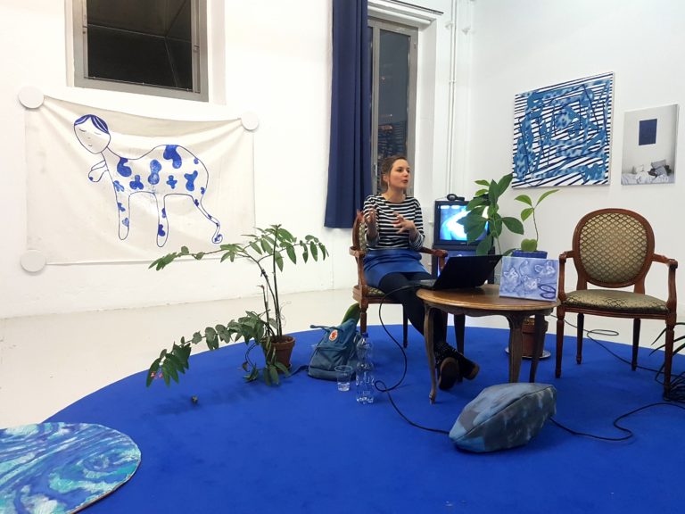 Forde Le ciel, l’eau, les dauphins, la vierge, les flics, le sang des nobles, l’ONU, l’Europe, les casques bleus, Facebook, Twitter